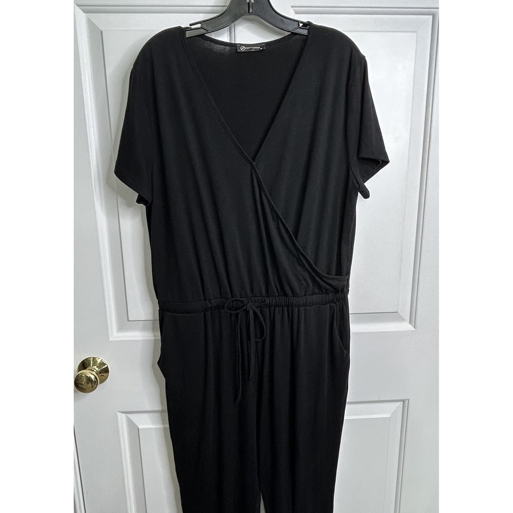 Pretty Garden Short Sleeve Jumpsuit Romper Womens XL Black V Neck Drawstring